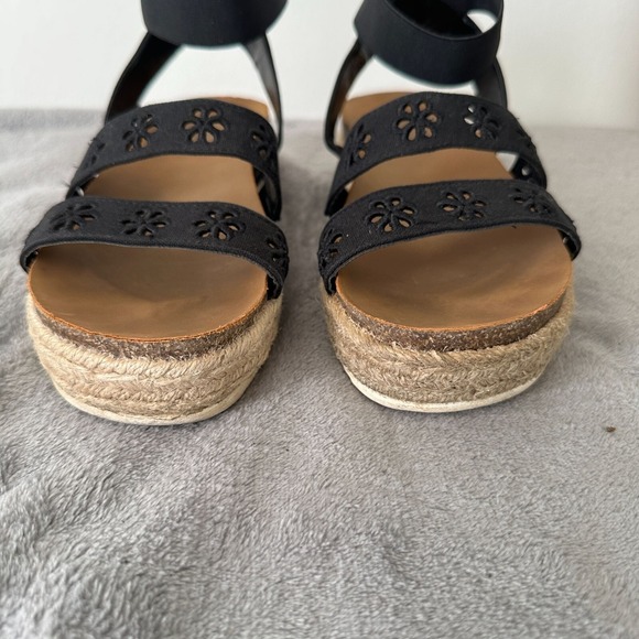 Steve Madden Kimbrly Espadrille Platform Sandal Girls Sz 4‎ Black Beach Vacation - Picture 3 of 10